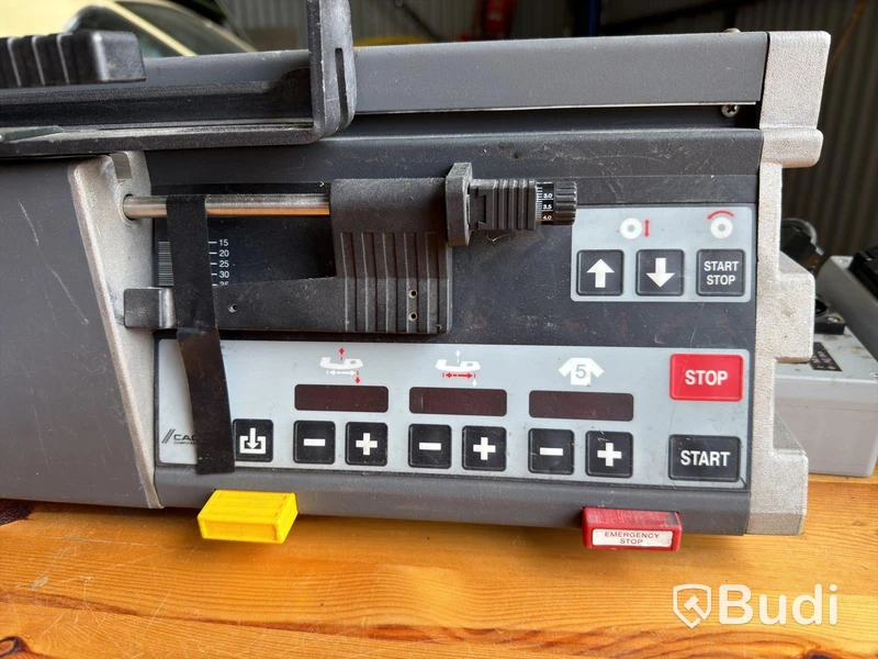 Skate sharpening machine CAG One/Speed One, with workbench and vacuum extractor