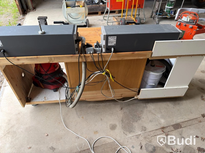 Skate sharpening machine CAG One/Speed One, with workbench and vacuum extractor