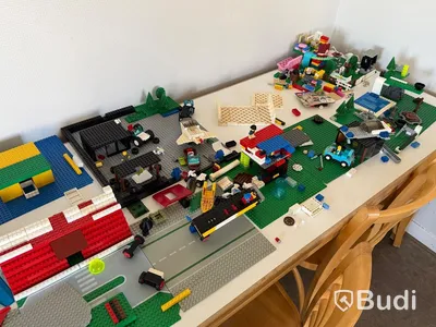 Rum #7 - möbler, spel, lego, tv, filmer och böcker