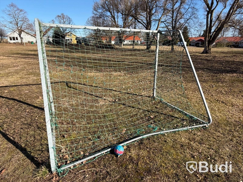 2 st fotbollsmål