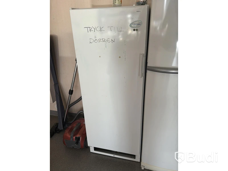 2 st frysskåp, Husqvarna samt Electrolux