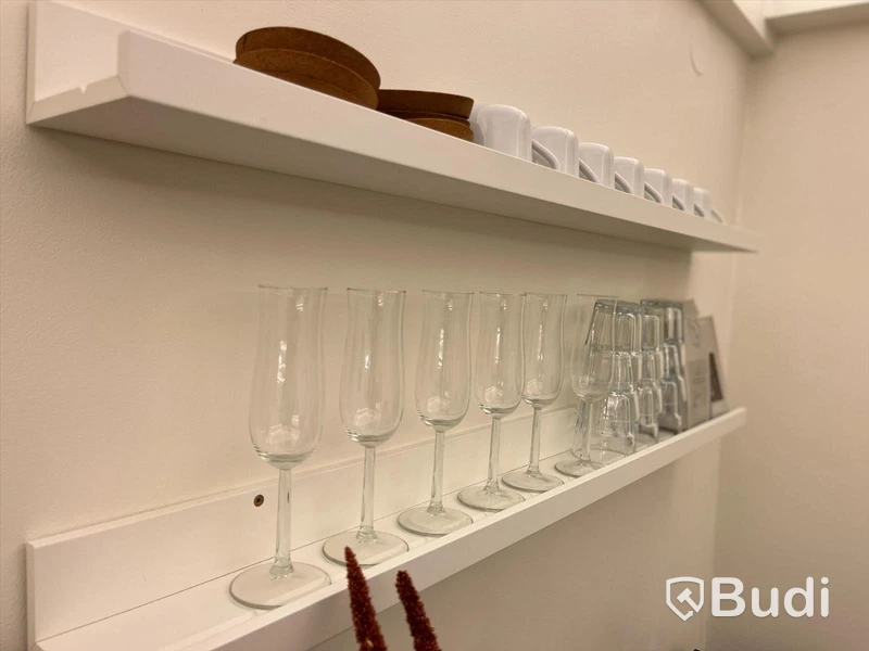 2st Tavellister samt div. glas och underlägg