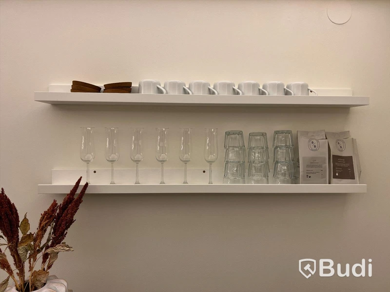 2st Tavellister samt div. glas och underlägg