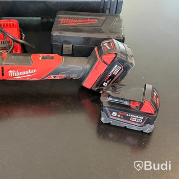 Multiverktyg, Milwaukee M18 FMT med batterier, laddare och väska (demo) - VÄLGÖRENHETSAUKTION Insamlingsstiftelsen Tappra Barn Sverige