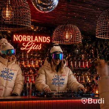 After Ski med middag på Hyllan på Kolmårdens Djurpark för 10 personer inklusive övernattning på Vildmarkshotellet