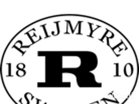 Upplev Reijmyre glasbruk med glasblåsning samt Almqvist Destilleri med provsmakning, 4 pers