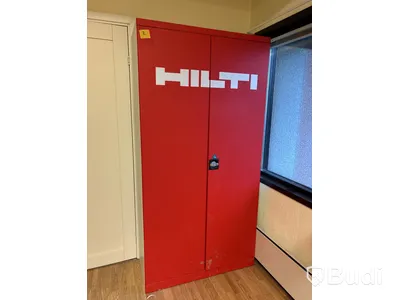 Plåtskåp, rött