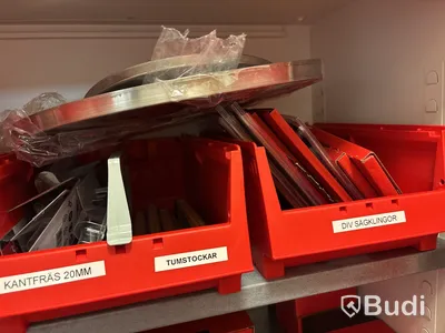 Plåtskåp med tillbehör HILTI