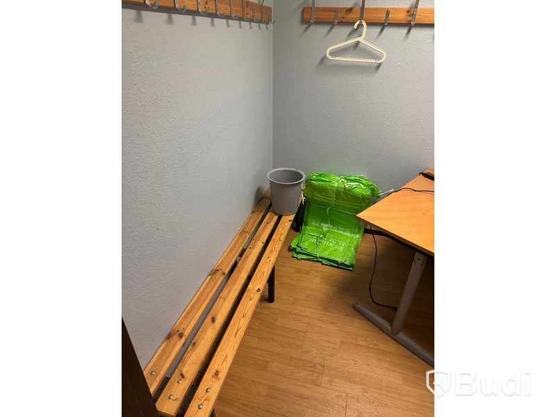 Kontor, datorskärm med mera