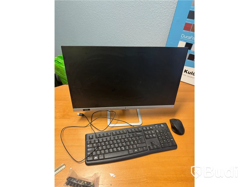 Kontor, datorskärm med mera