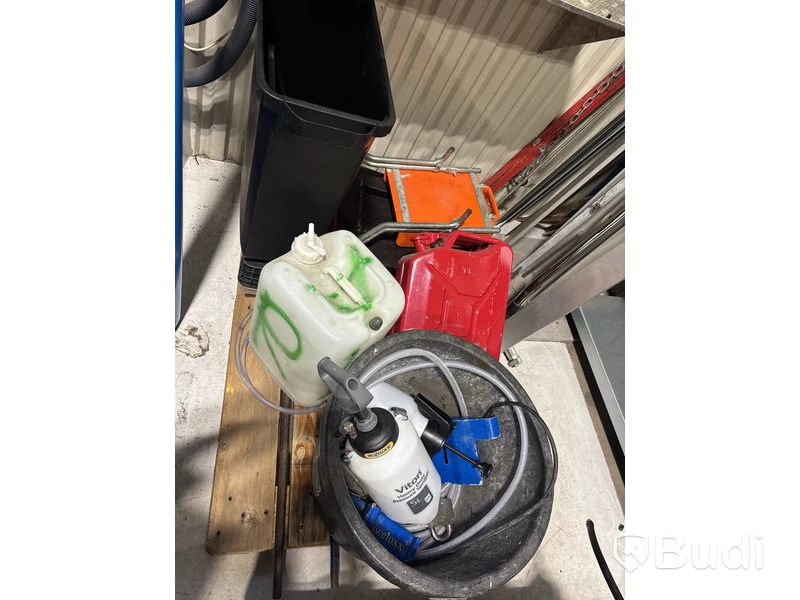 Brandsläckare med mera