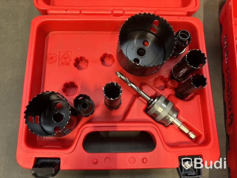 Borrskruvdragare UD 30 och hålsågar HILTI