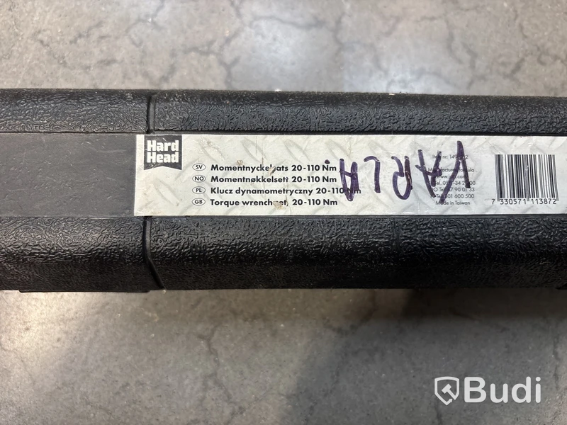 Momentnyckel, krafthylsor, hålstans med mera