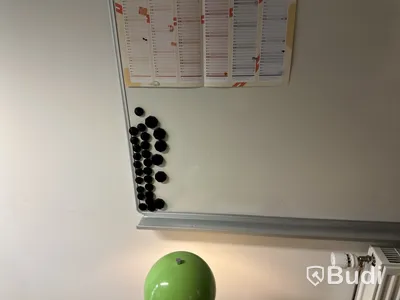 Whiteboard modell större.