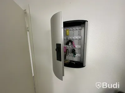 Nyckelskåp med kodlås, väggmonterat