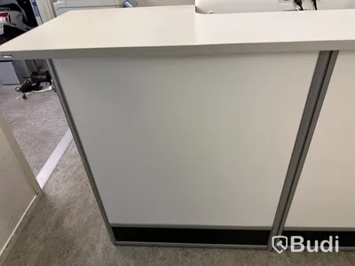 Receptionsdisk ifrån välkända Edsbyn kontorsmaterial.