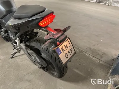 HONDA CB750 -2023