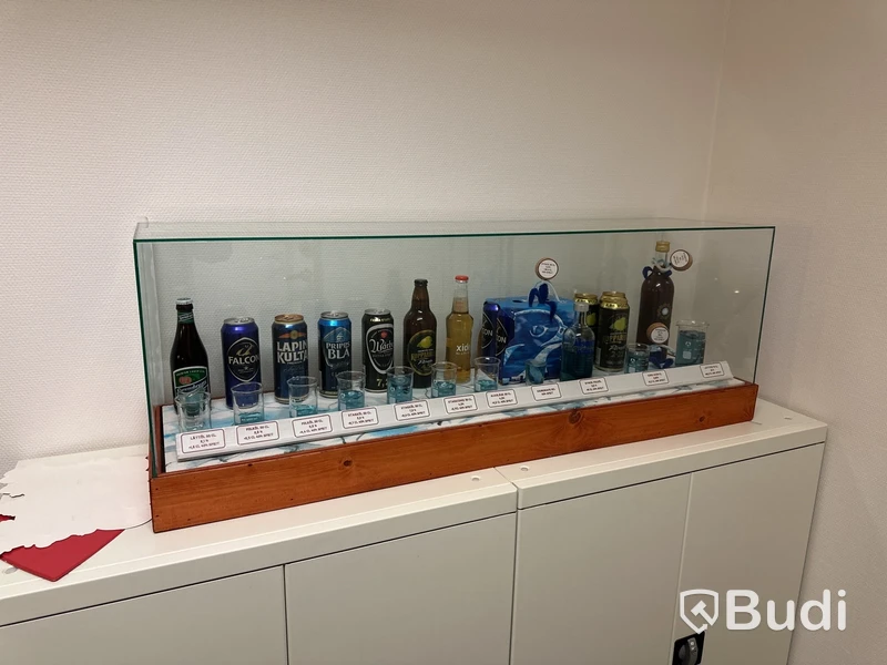 Glasad informasionsdisplay.