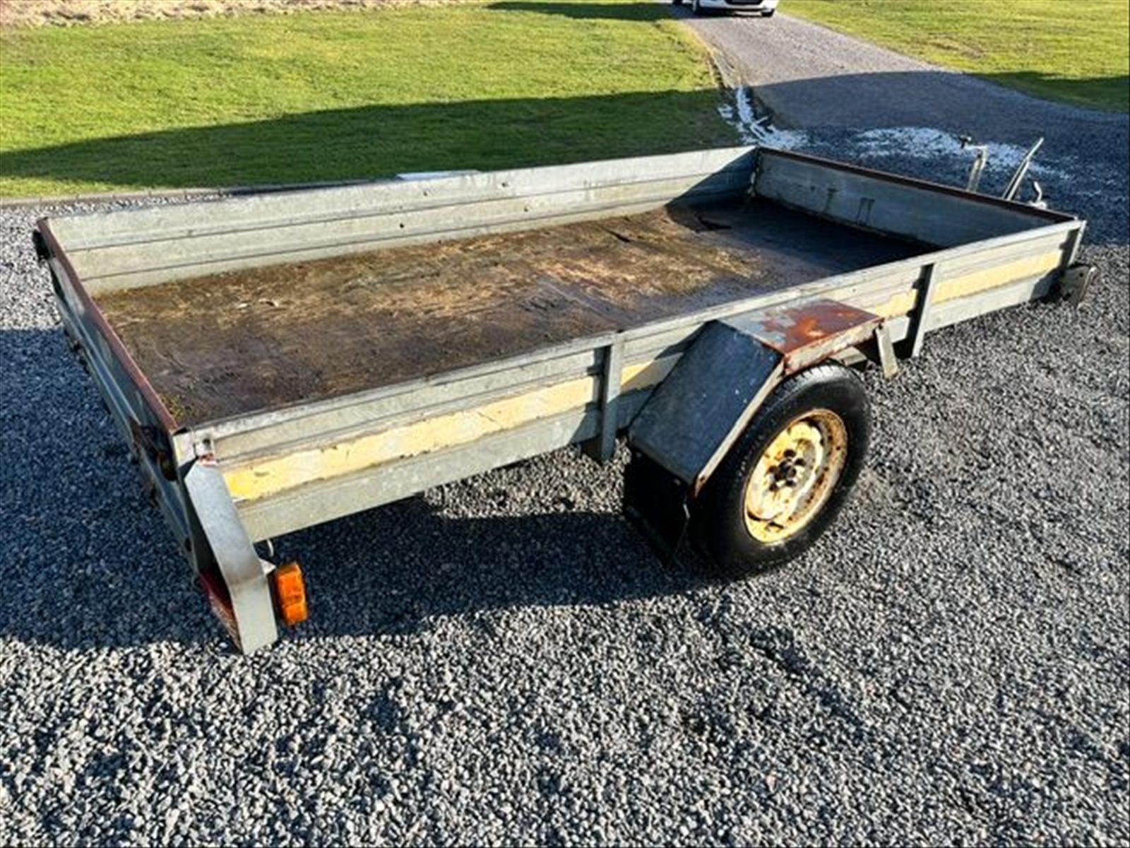 Släp FOGELSTA U1250 , 960 kg lastvikt