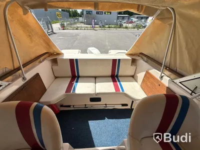 Motorboat Ryds 530DC with Johnson 70 hp 2-stroke. Length: 5.3 m. 1988