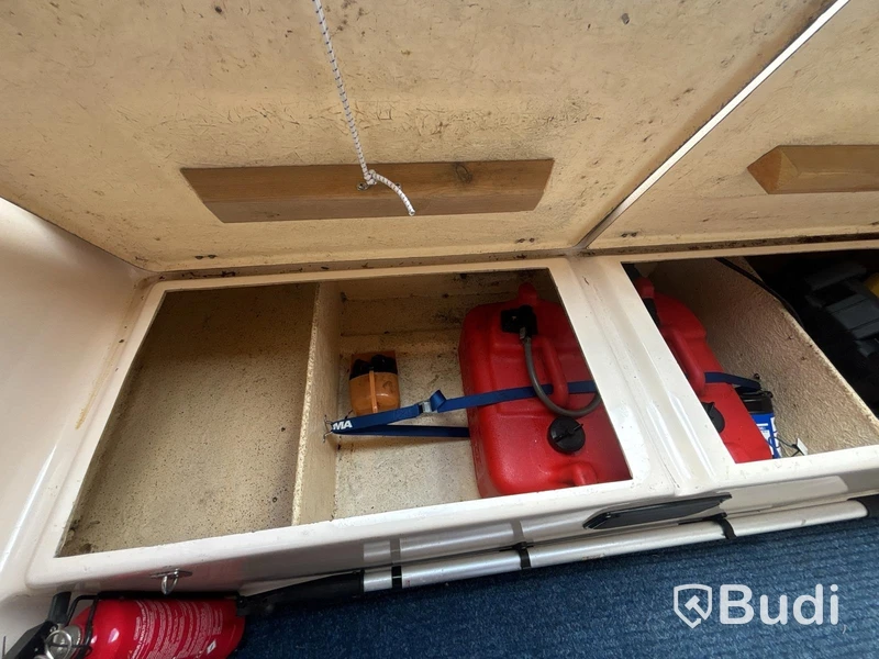 Motorboat Ryds 530DC with Johnson 70 hp 2-stroke. Length: 5.3 m. 1988