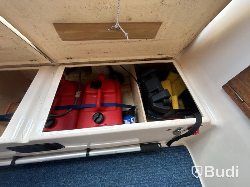 Motorboat Ryds 530DC with Johnson 70 hp 2-stroke. Length: 5.3 m. 1988