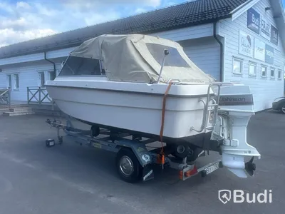 Motorboat Ryds 530DC with Johnson 70 hp 2-stroke. Length: 5.3 m. 1988