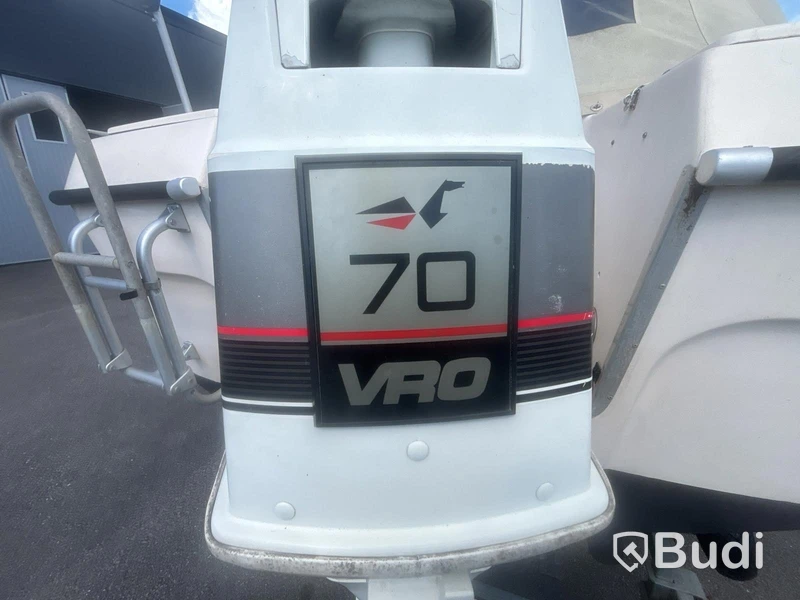 Motorboat Ryds 530DC with Johnson 70 hp 2-stroke. Length: 5.3 m. 1988