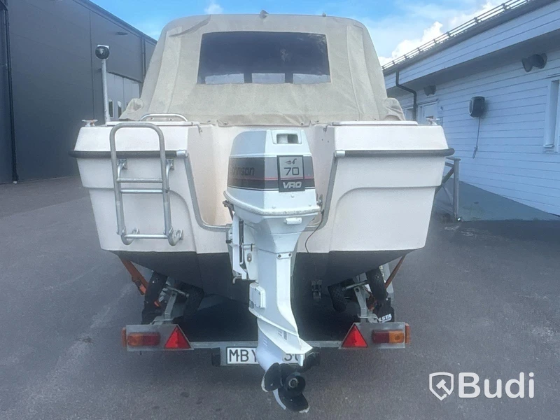 Motorboat Ryds 530DC with Johnson 70 hp 2-stroke. Length: 5.3 m. 1988