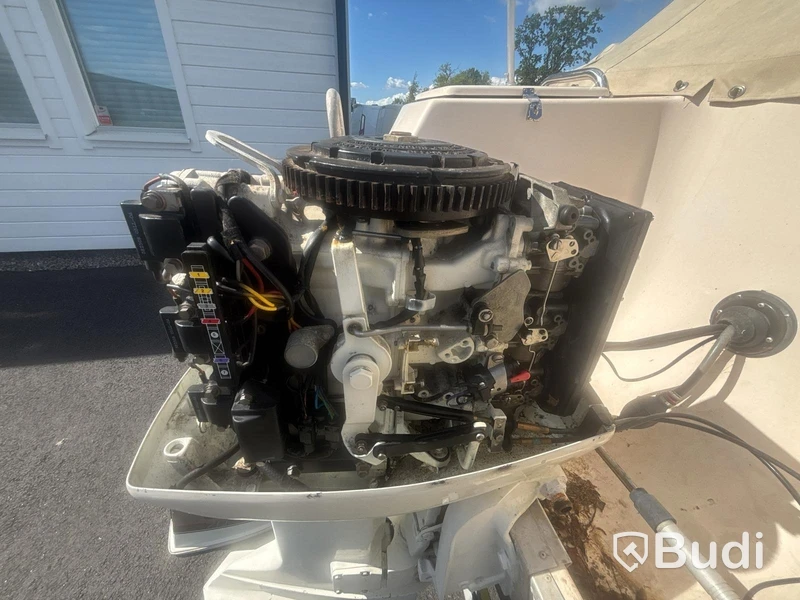 Motorboat Ryds 530DC with Johnson 70 hp 2-stroke. Length: 5.3 m. 1988