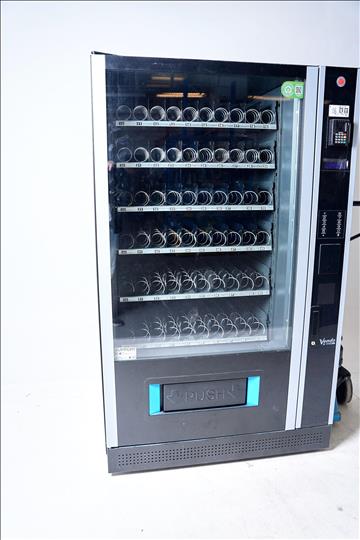 Varuautomat – G-snack Design Master SDK med T-pay