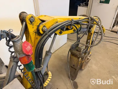 Rivningsrobot, BROKK BM 110