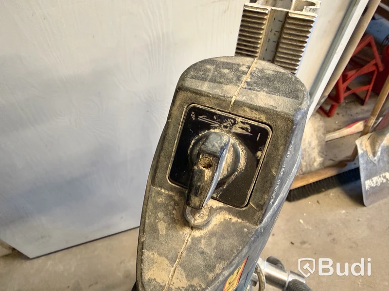 Kärnborrmaskin, BOSCH GDB 2500 WE