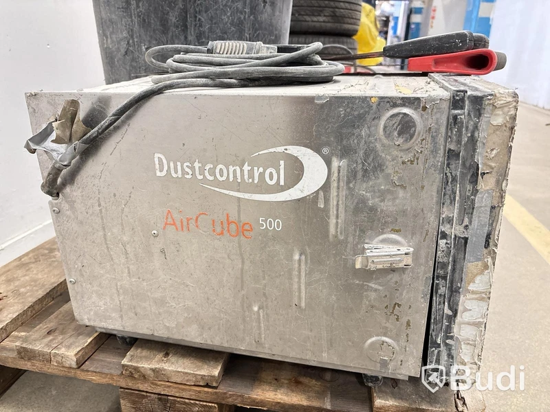 Parti med arbetsredskap inkl. luftrenare Dustcontrol Aircube 500