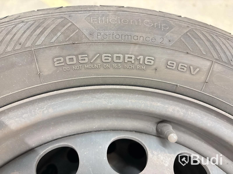 4 st. Sommarhjul Goodyear 16 tum