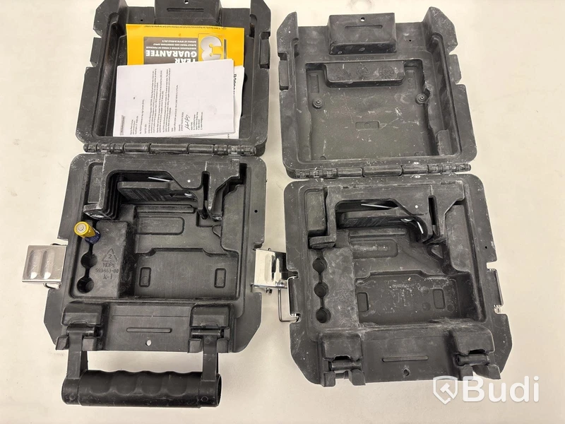 2 st. Krysslinjelaser Dewalt DW088CG