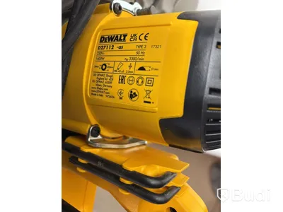 Kombigeringssåg Dewalt inkl. sågbänk och sågbockar