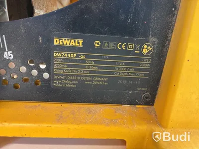 Bordssåg Dewalt DW744XP
