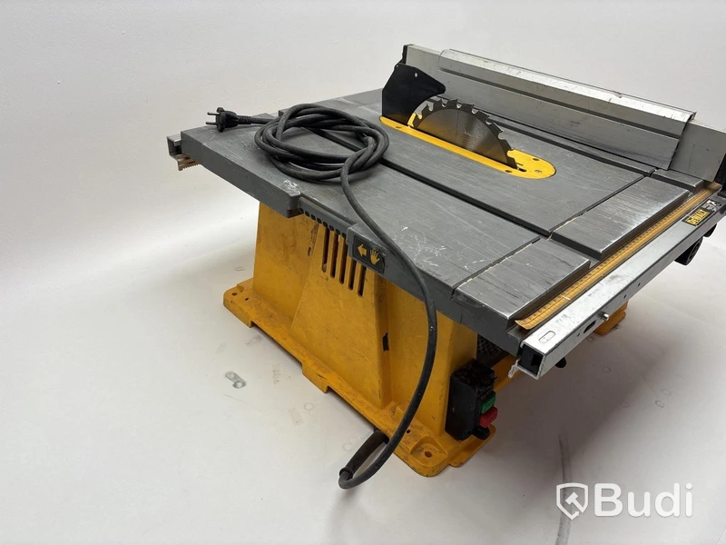 Bordssåg Dewalt DW744XP