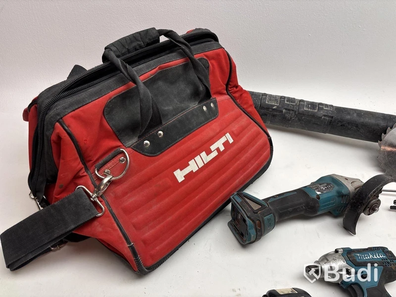 Parti med diverse verktyg Makita inkl. verktygsbag