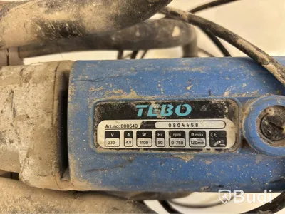 Kakelskärare Sigma och betongblandare Tebo