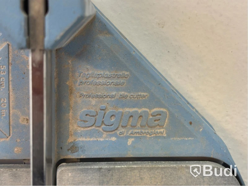 Kakelskärare Sigma och betongblandare Tebo