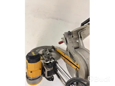 Kap- och gersåg DeWalt, DW717XPS