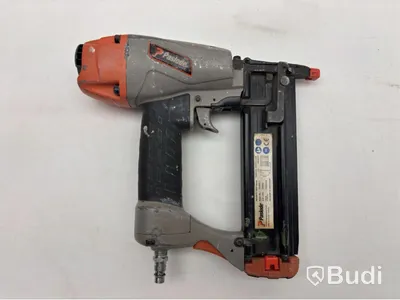 Dyckertpistol Paslode, FN1850.2, samt slangupprullare Aerfast, AA308R