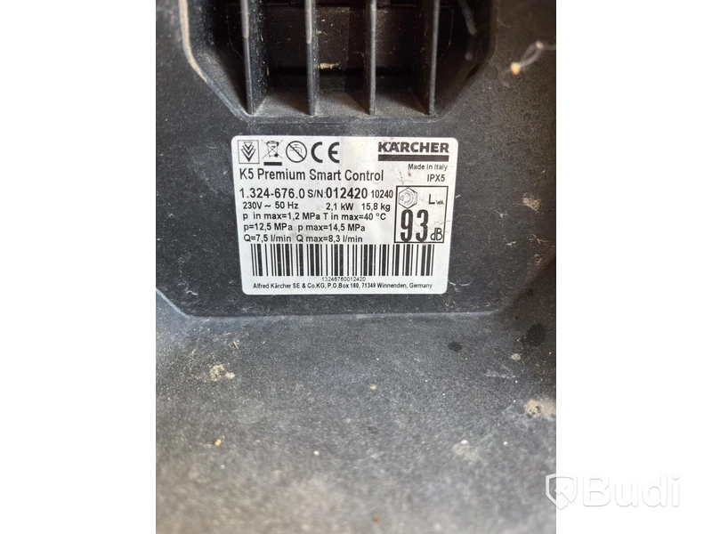 Kärscher K5 Premium Black Smart Control pressure washer