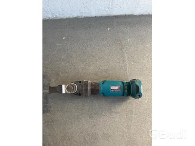 Parti med verktyg Makita