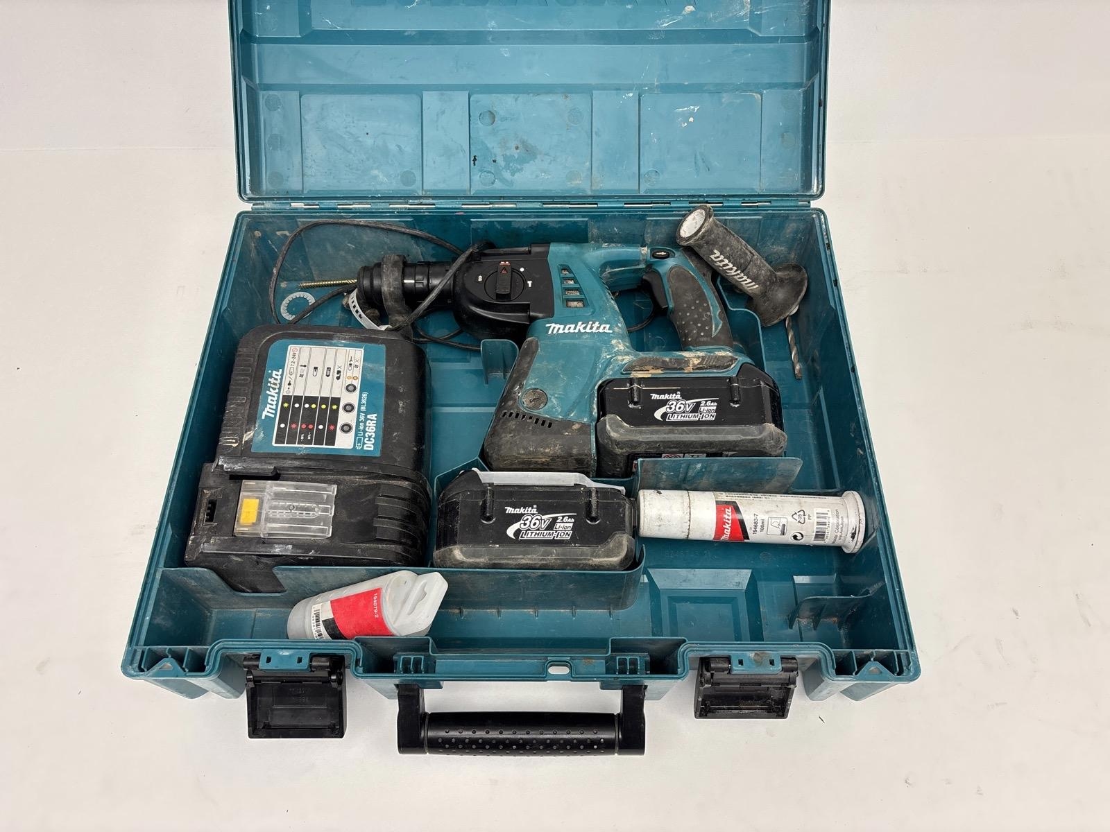 Borthammare Makita, BHR261T