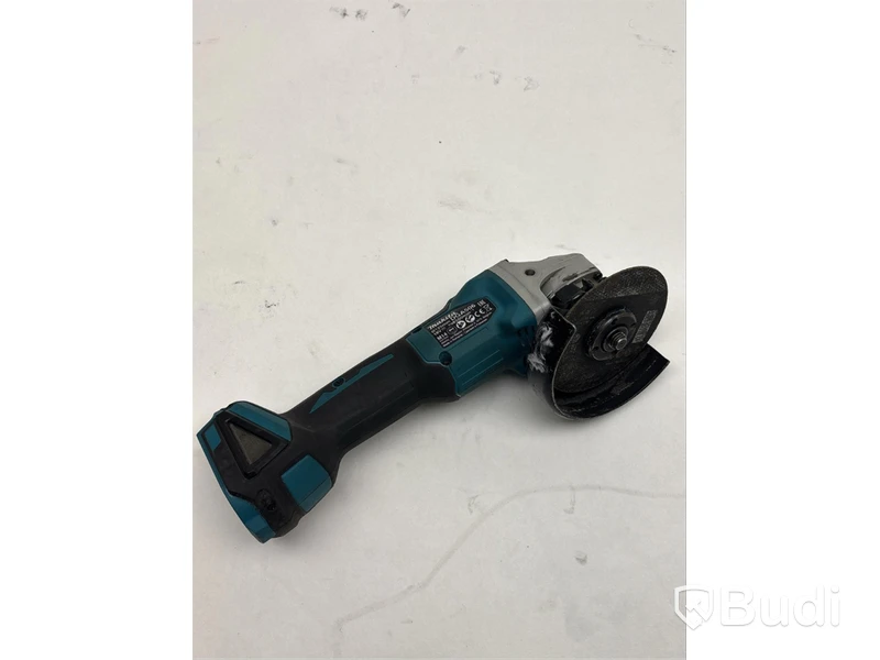 Assorted Makita tools