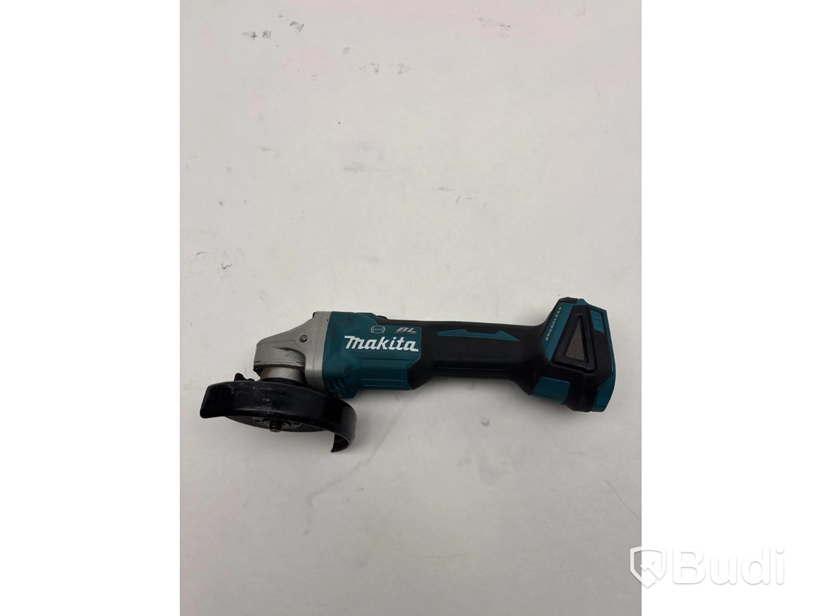 Assorted Makita tools