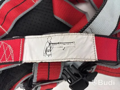 2 safety harnesses, incl. assorted accessories, bags + helmets, Würth